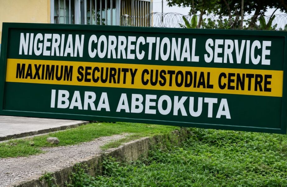 correctional center abeokuta