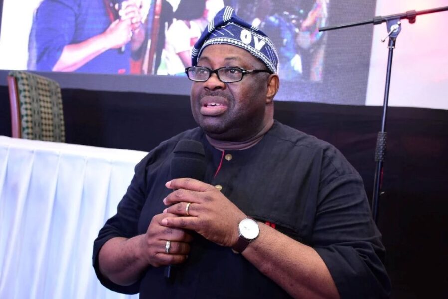 dele momodu